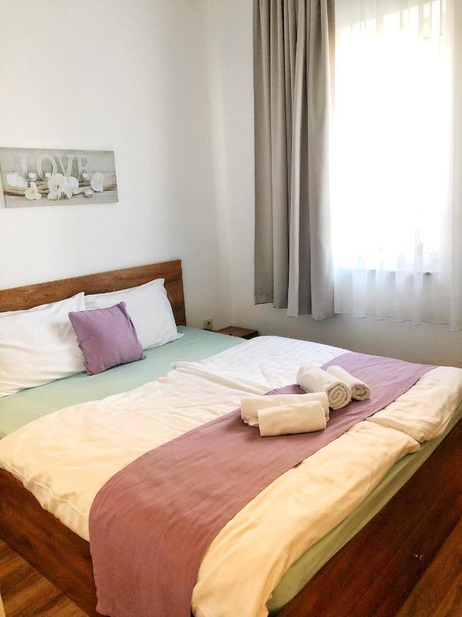 Boro Apartman Tiszafüred Esterno foto