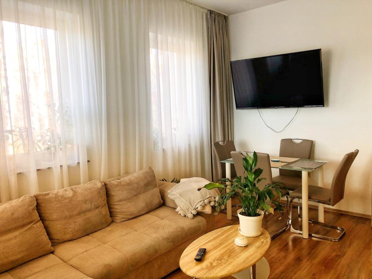 Boro Apartman Tiszafüred Esterno foto