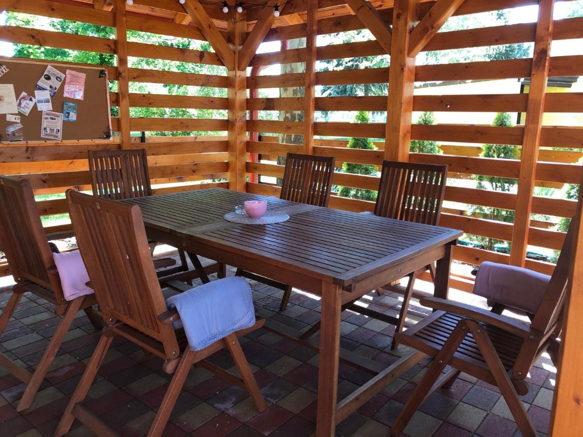 Boro Apartman Tiszafüred Esterno foto