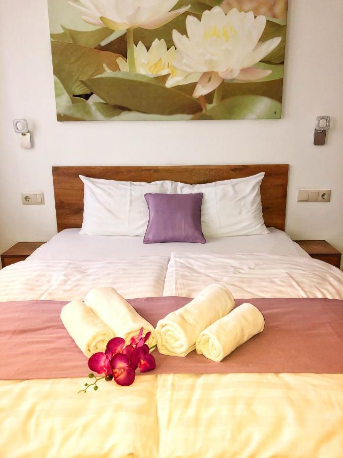Boro Apartman Tiszafüred Esterno foto